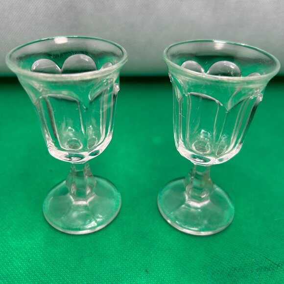 Cordial/Goblet/Shot Glasses. Set of 2. (921) - Picture 1 of 6